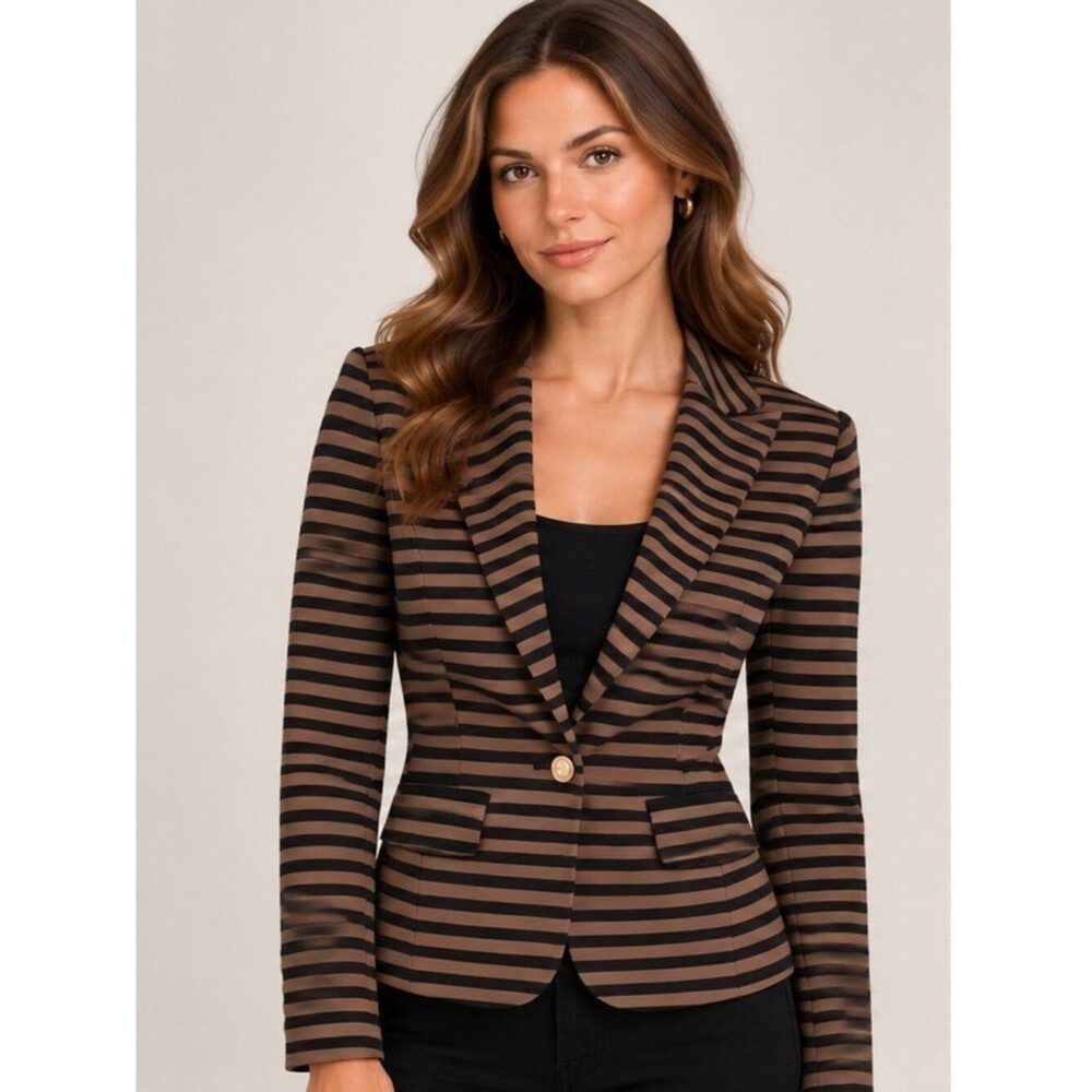 NWOT Naivee women's black & brown stripped with pockets blazer jacket top, XS